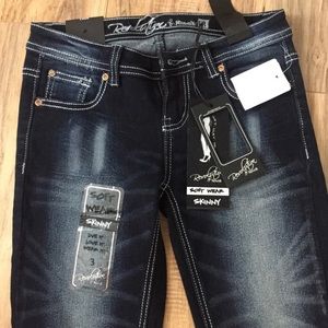 NWT Revolution by Revolt Skinny Jeans